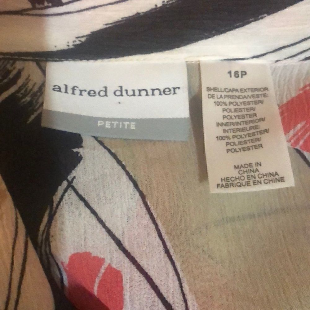 Alfred Dunner Top   - Picture 4 of 4